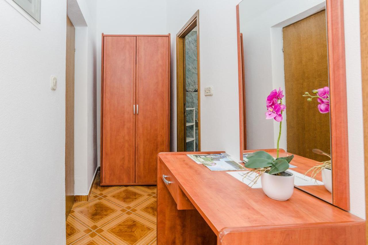 Apartments Marija Starigrad Paklenica Extérieur photo