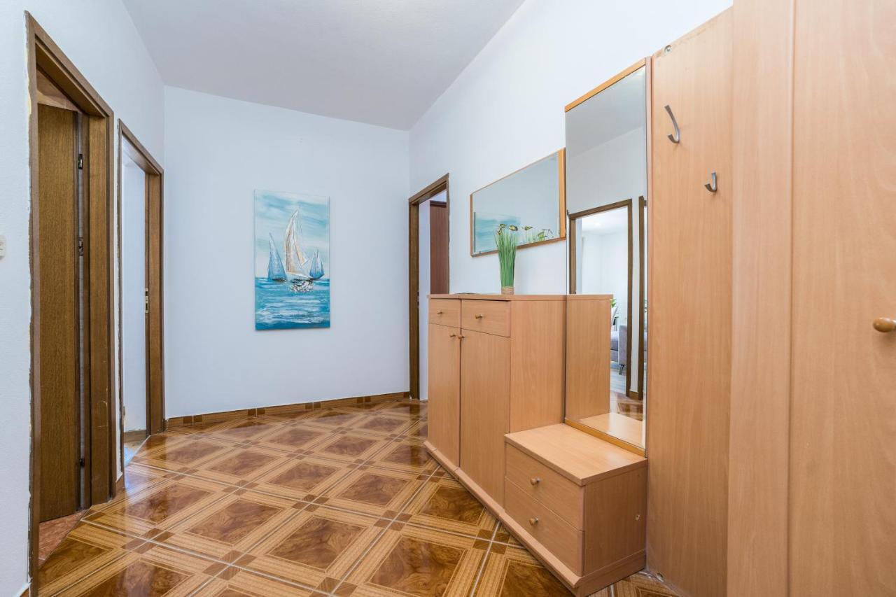 Apartments Marija Starigrad Paklenica Extérieur photo